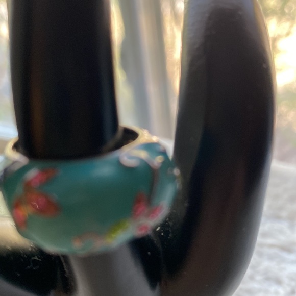 A Groovy Kinda Ring! With rhinestones & crystals SIZE 6 Looks new in turquoise - Picture 3 of 8